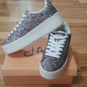 BNWT Silver Glitter Platform Sneakers